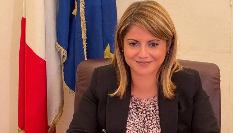 Il Sottosegretario Tripodi a Parigi per la Ministeriale OCSE e la riunione G7 sul Commercio.