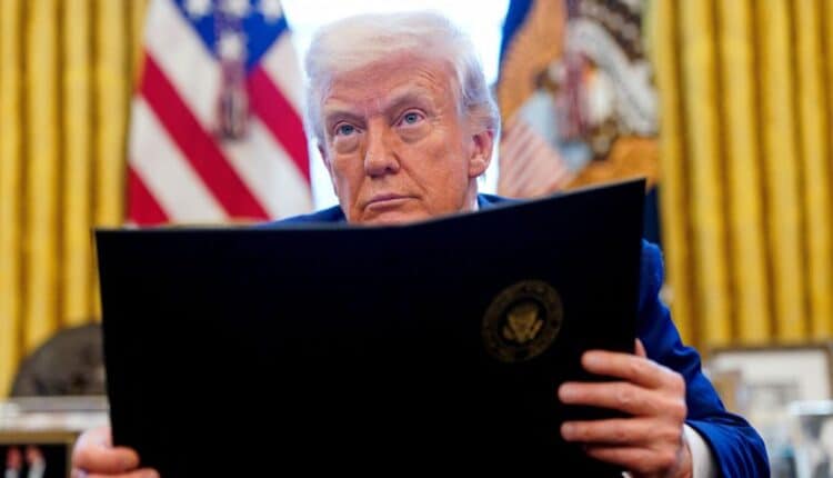 Trump congela i dazi per 90 giorni: esclusa la Cina, che subisce un rialzo fino al 125%