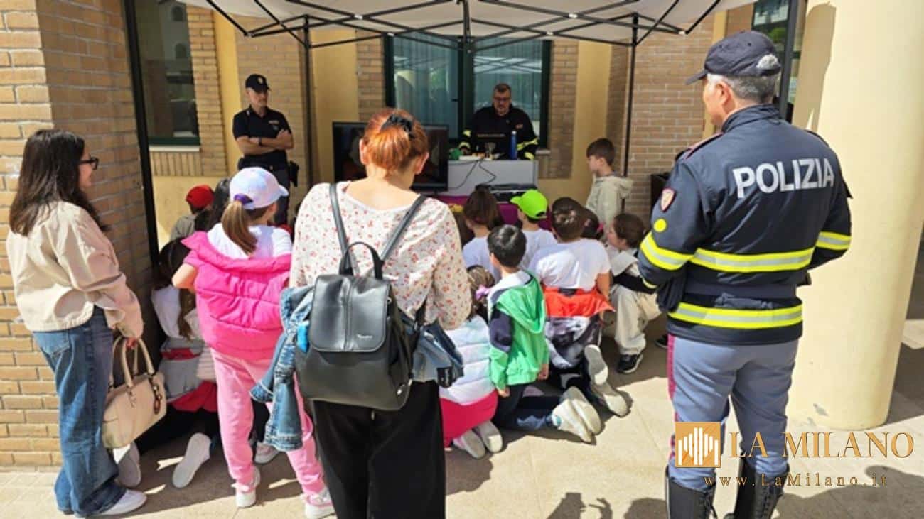 Roseto degli Abruzzi, il "Premio Borsellino" parla ai giovani: con la Polizia per una cultura della legalità.