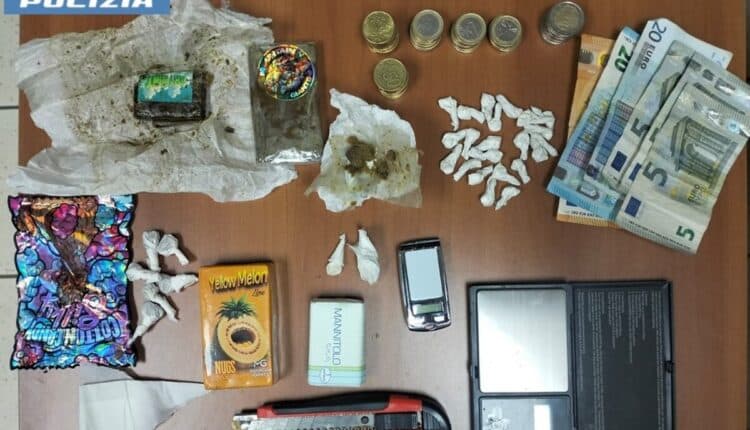 Taranto: 58enne arrestata per spaccio di cocaina e hashish