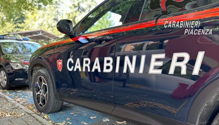 Borgonovo Val Tidone: Minaccia ed insulta la moglie davanti ai figli per poi chiuderli in casa ed allontanarsi ubriaco in auto, denunciato 40enne