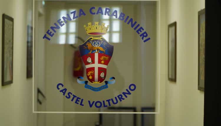 Castel Volturno: In caserma su un ciclomotore rubato per denunciare uno smarrimento, denunciati
