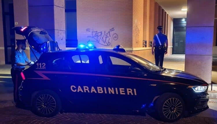 Forlì: Giovane tenta il suicidio con vapori tossici, salvato dai Carabinieri