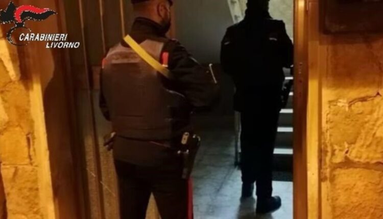 Cecina: Sequestra una donna per un debito di droga, arrestato 43enne per rapina ed estorsione