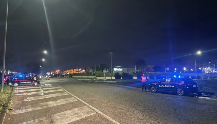 Aprilia, 30enne arrestato dopo inseguimento: resistenza a pubblico ufficiale, riciclaggio e danneggiamento