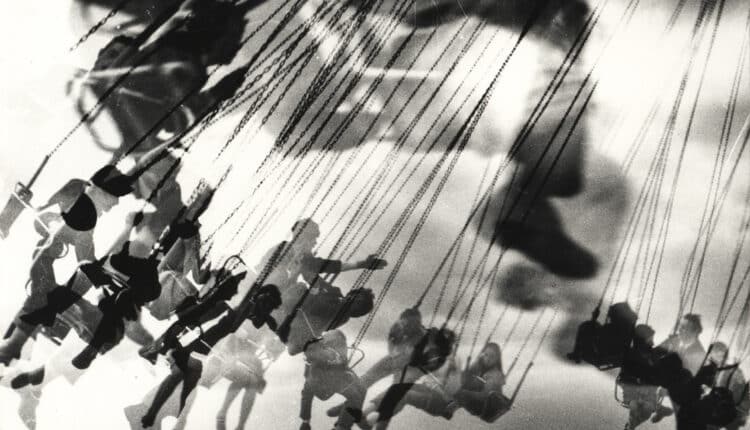 Mario Giacomelli tra fotografia e poesia: una mostra-evento a Palazzo Reale