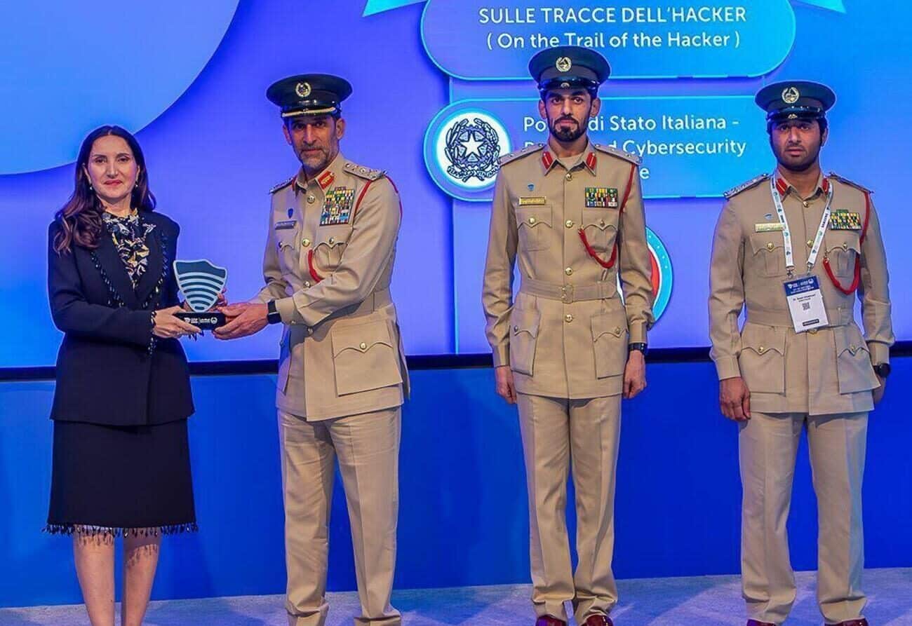 Polizia di Stato premiata a Dubai per l’educazione digitale dei più giovani.