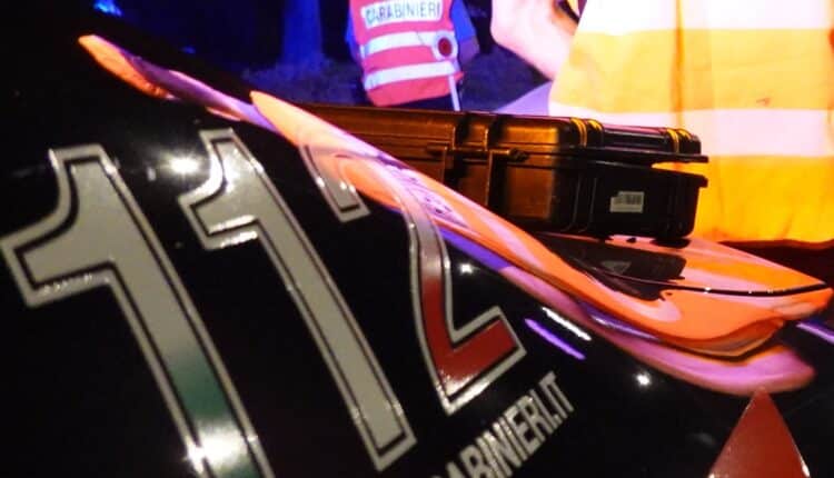 Castel Volturno, 16enne in fuga su ciclomotore rubato: Arrestato dai Carabinieri