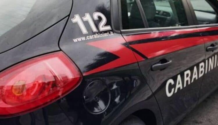 Blitz tra Barletta e Cerignola, scoperti depositi di auto rubate e riciclaggio di pezzi