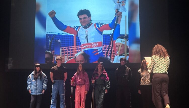 La scuola sfila per le Olimpiadi: a Belluno studenti protagonisti tra moda e sport