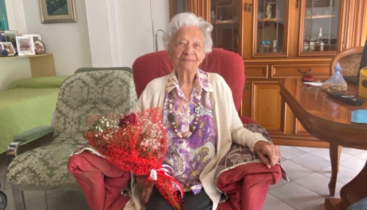 Livorno festeggia Nara Ciuti Crosato: 104 anni di vita, passioni e memoria storica