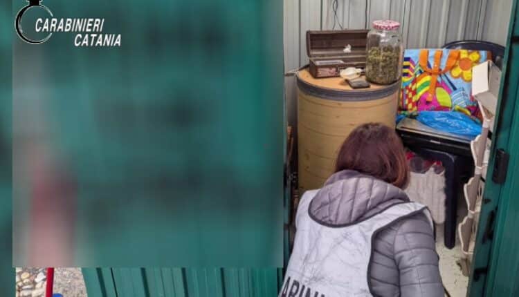 Aci Sant’Antonio, trasforma la sua villetta era un centro di spaccio: arrestato