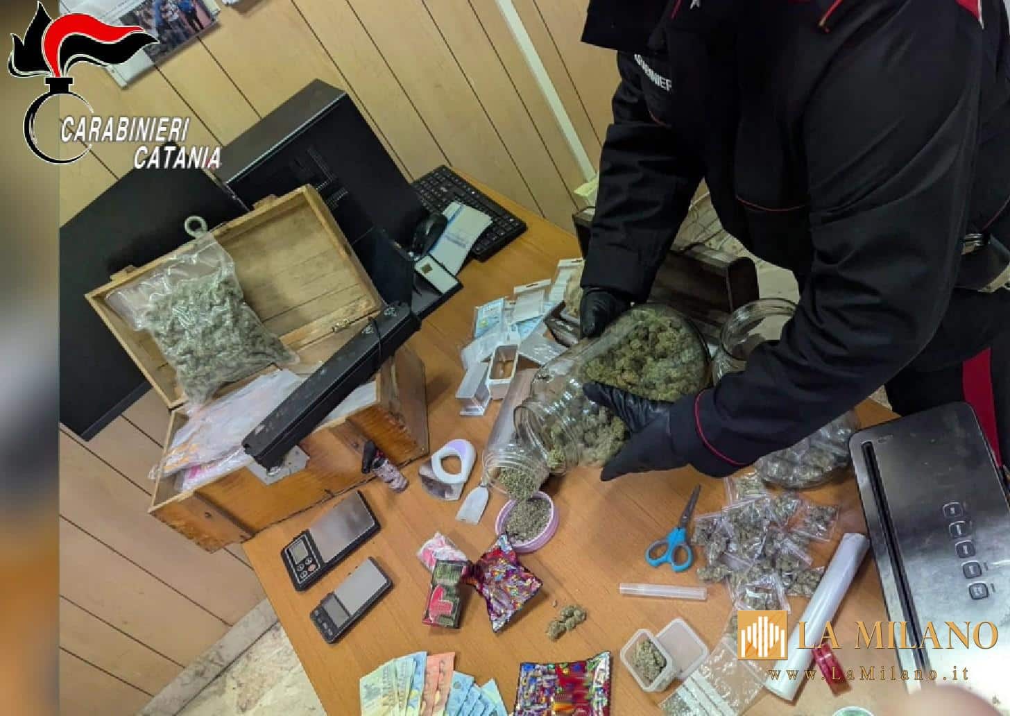 Aci Sant’Antonio, trasforma la sua villetta era un centro di spaccio: arrestato