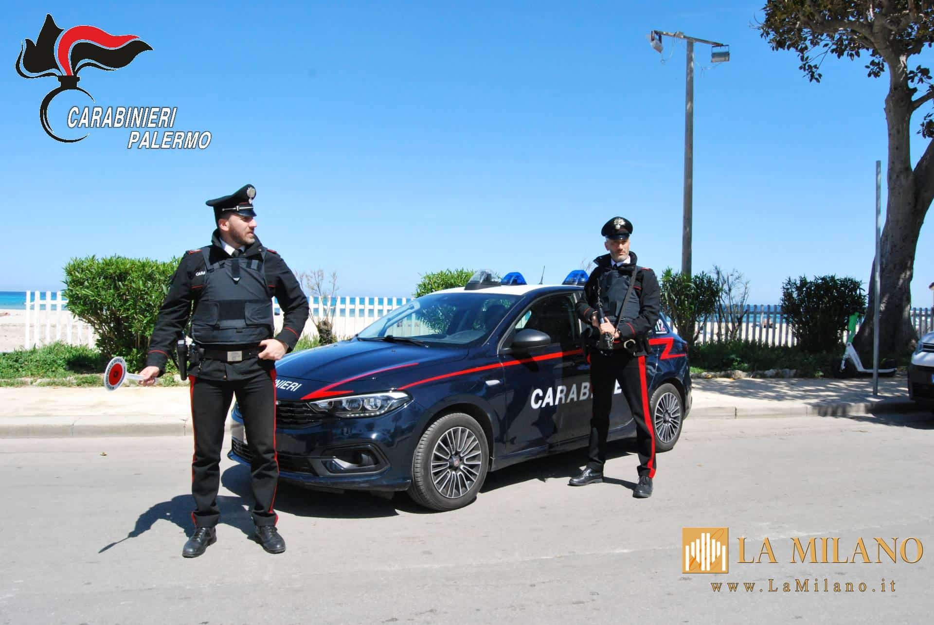 Palermo, tentano il furto di una microcar: 19enne arrestato, denunciato un minore