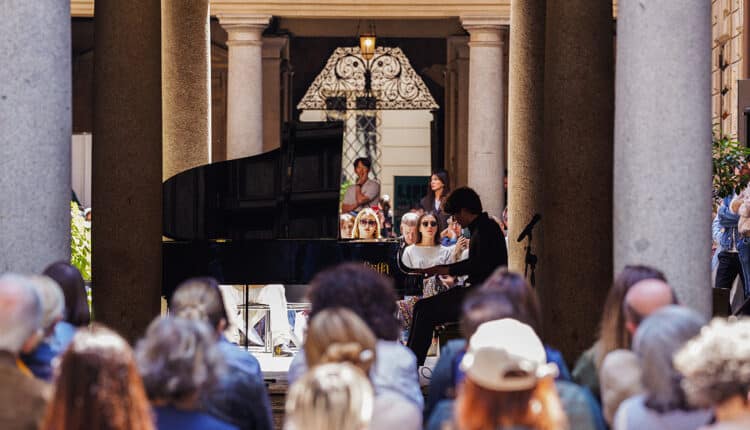 Piano City Milano 2025: la città si trasforma in un palcoscenico per la sua quindicesima edizione