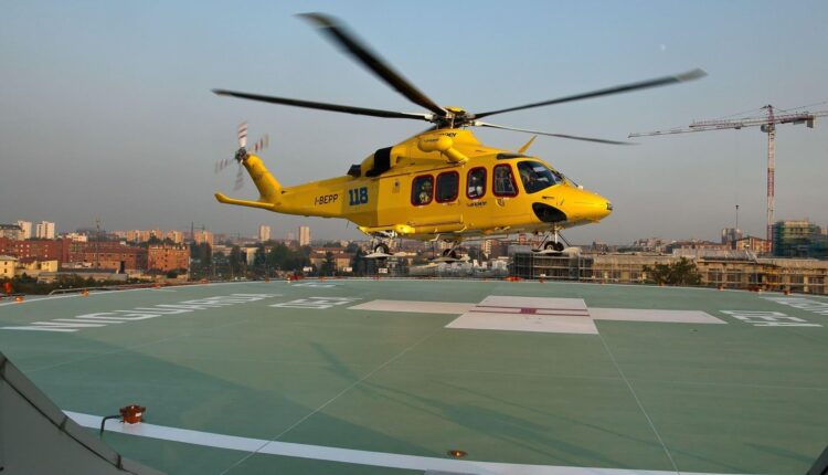 Milano, bambino di 3 anni precipita dal secondo piano: è grave ma fuori pericolo.