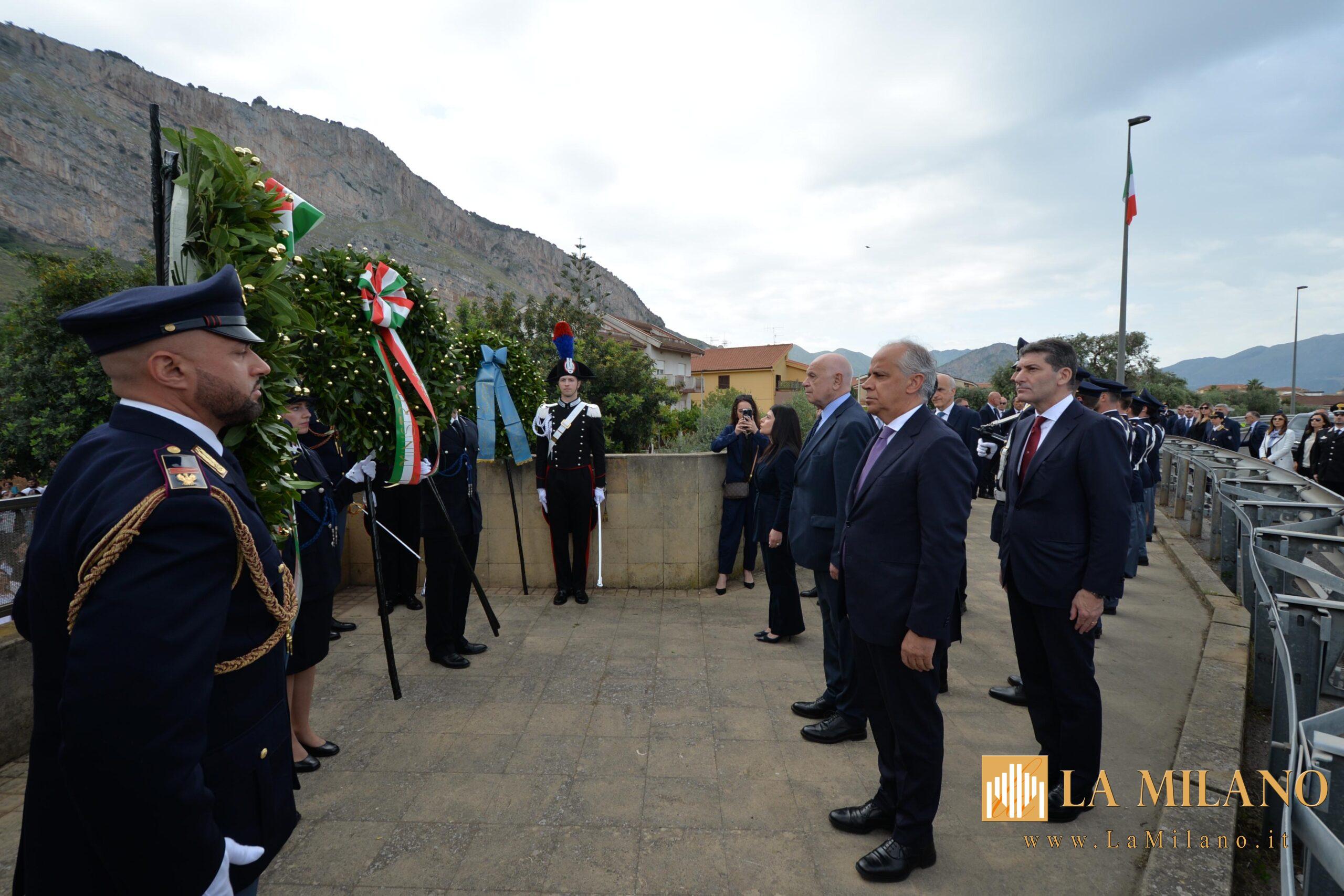 Strage di Capaci, 33 anni dopo: Palermo ricorda Falcone e rinnova la lotta alla mafia.