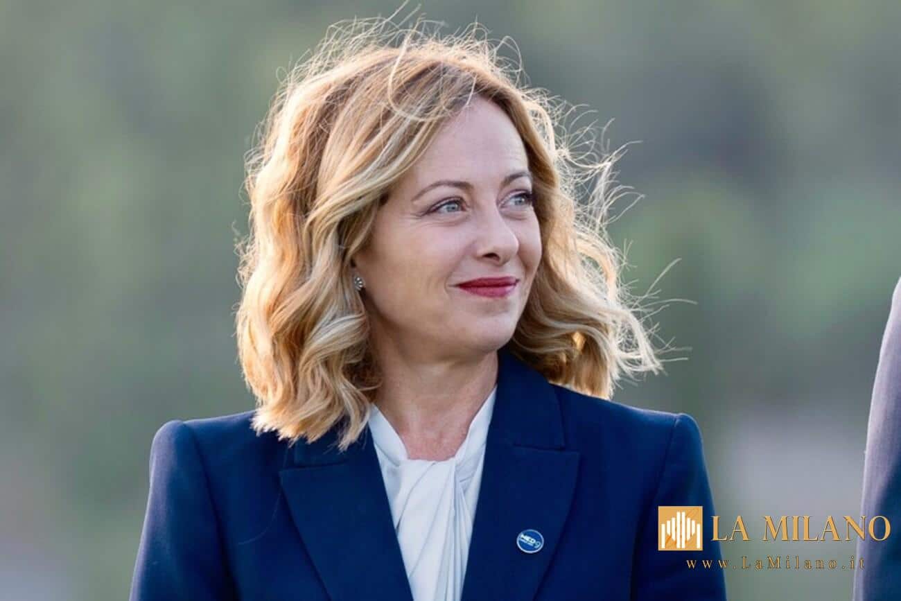 Ucraina, Mosca rilancia i negoziati: Meloni riunisce i “volenterosi”, Trump attacca Zelensky.