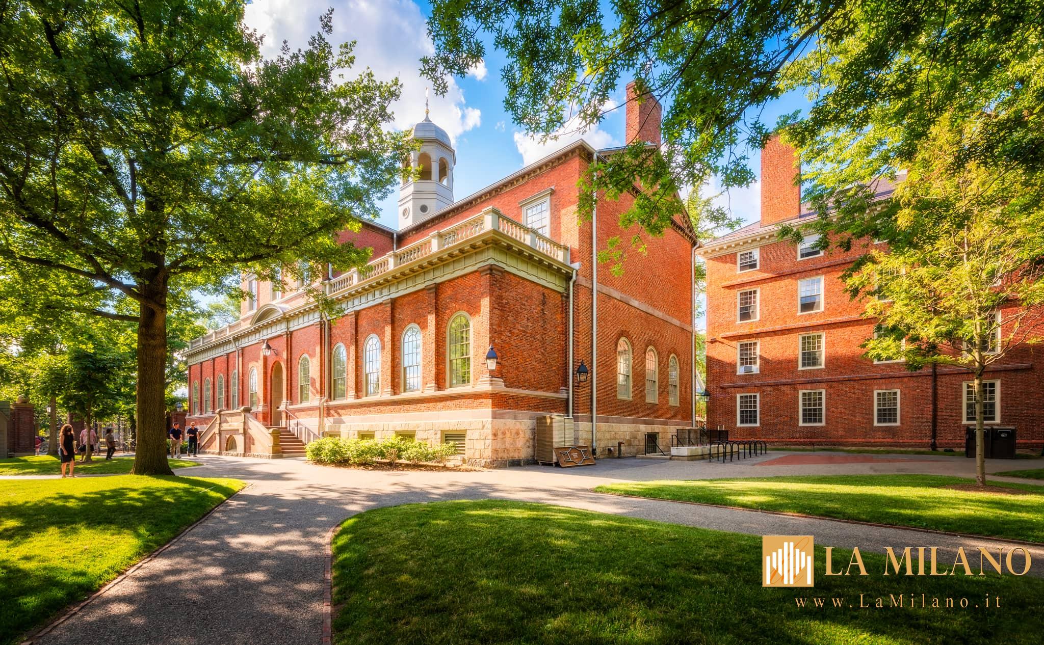 Trump rilancia la crociata contro Harvard: minaccia altri 3 miliardi di tagli ai fondi federali.