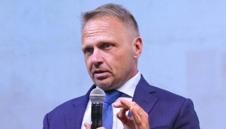 Lollobrigida: “Papa Leone XIV saprà guidare i cuori e le anime dei cattolici nel mondo”.