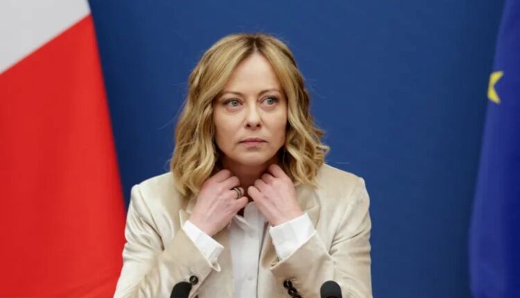 Meloni: “Ucraina pronta alla pace, da Mosca nessun segnale”. L’Italia rilancia i negoziati.