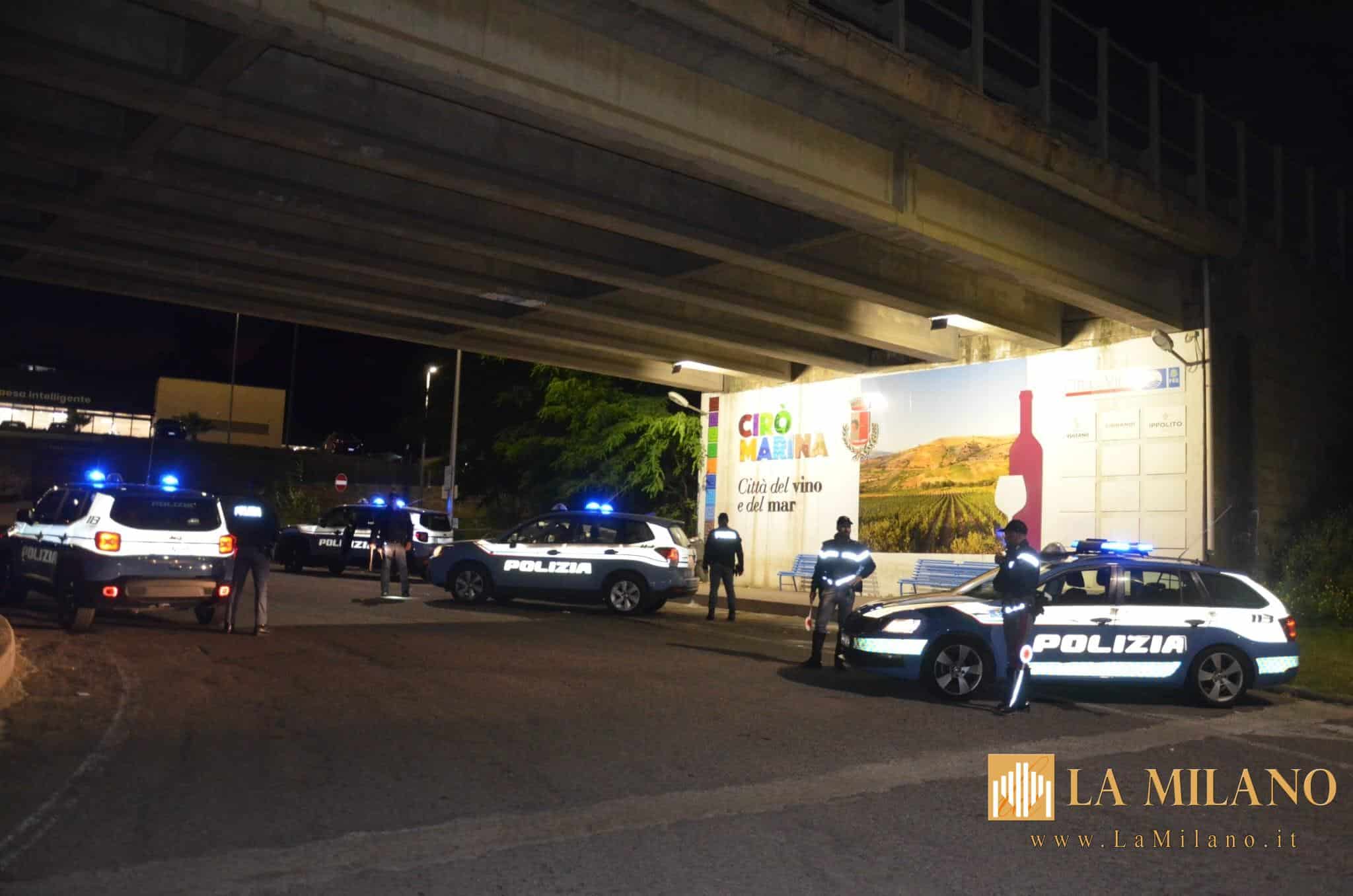 Maxi controllo a Cirò Marina: sanzioni e sequestri durante il servizio interforze della Polizia