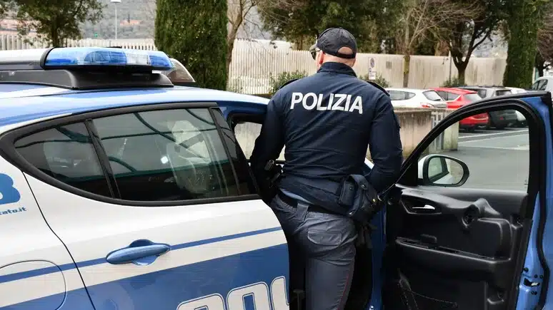 Marsala: arrestato un pluripregiudicato per spaccio di cocaina, hashish e marijuana