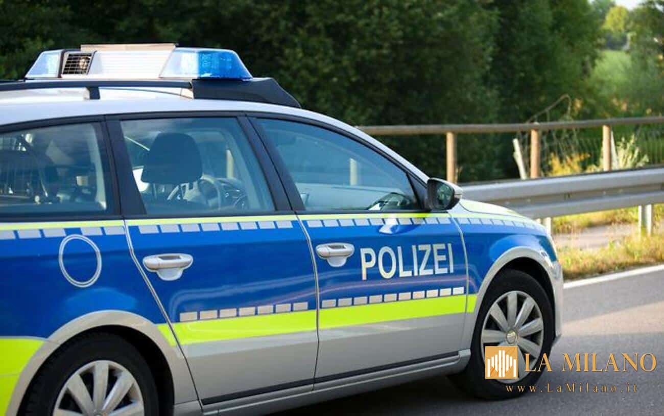 Stoccarda, auto travolge pedoni nel centro città: una donna morta e sette feriti.