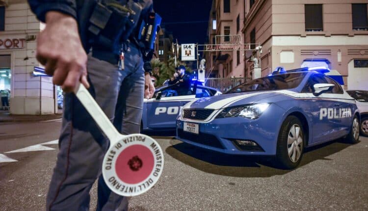 Genova: Studente rapinato, arrestato un 36enne