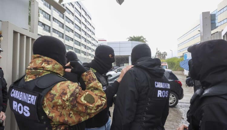 Propaganda anarchica e istigazione terroristica: scatta la misura cautelare per un 57enne a Roma