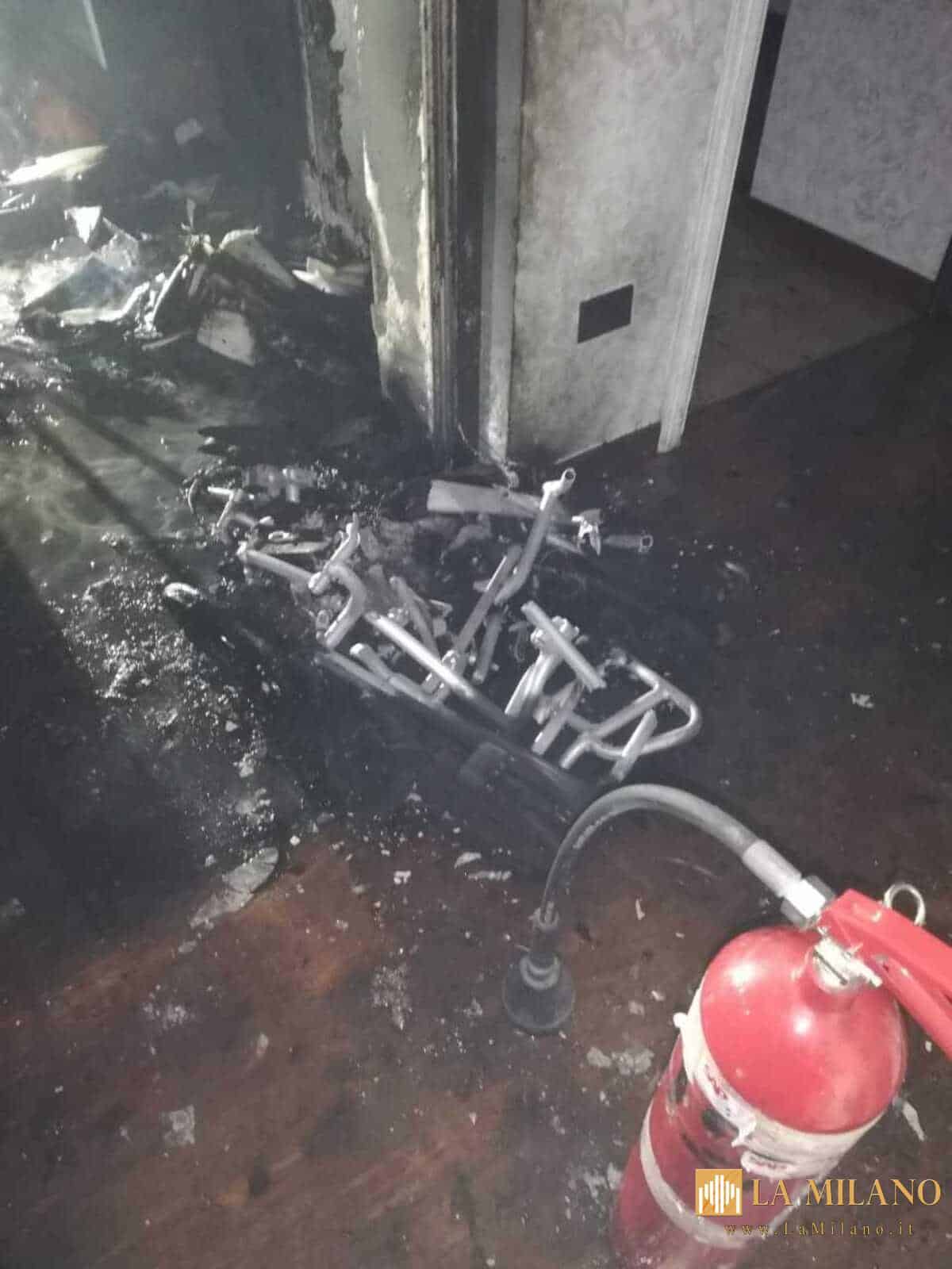 Pescara, incendio in condominio: Salvate 13 famiglie
