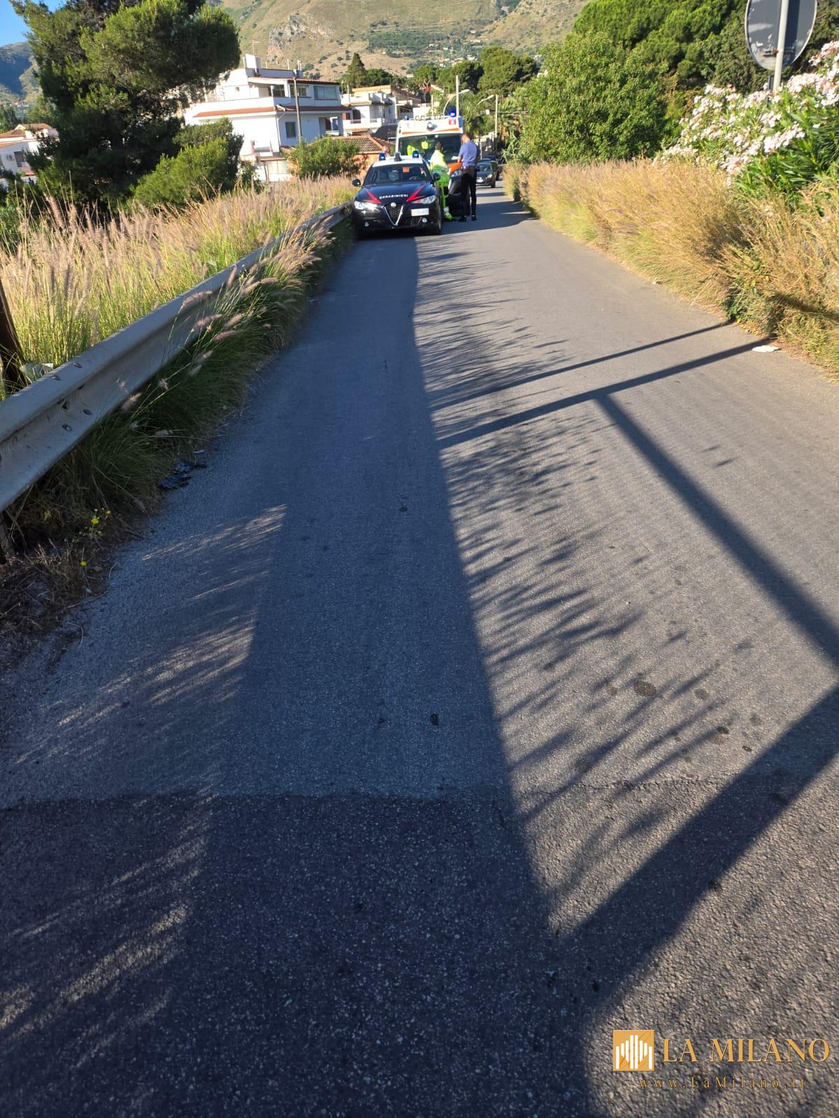 Dramma sventato sulla A29: Carabinieri salvano donna dal suicidio su un cavalcavia