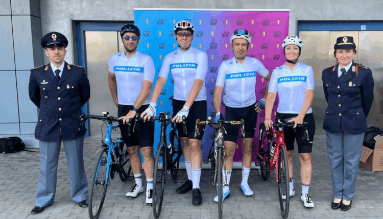 Monza, la Polizia di Stato pedala per solidarietà: primo posto alla “RideBeat” per il progetto contro l’alopecia oncologica