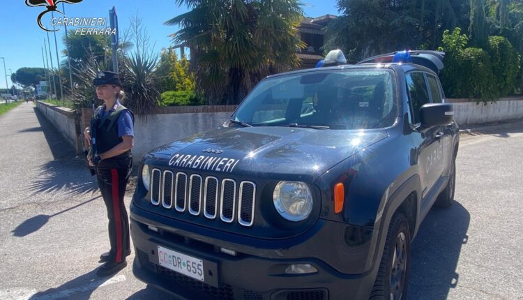 Coccanile, crea agitazioni in un bar: 32enne fuori controllo bloccata dai carabinieri