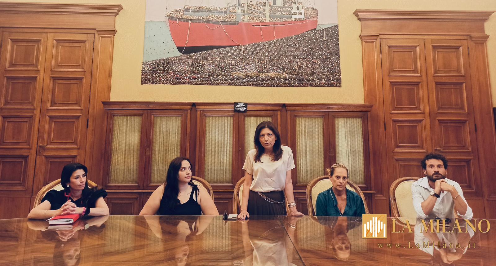 Bari, parte “Emphilìa”: laboratori, tutoraggio e volontariato per contrastare solitudine e disagio giovanile