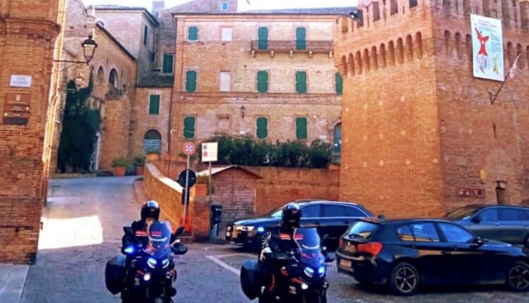 Estate e truffe online: due casi ad Ancona e Senigallia sulle false case vacanza