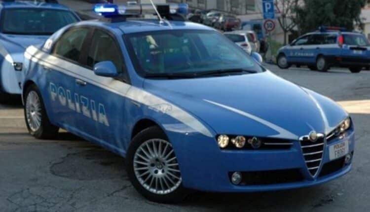 Como, 24enne minaccia i passanti con un coltello: Arrestato