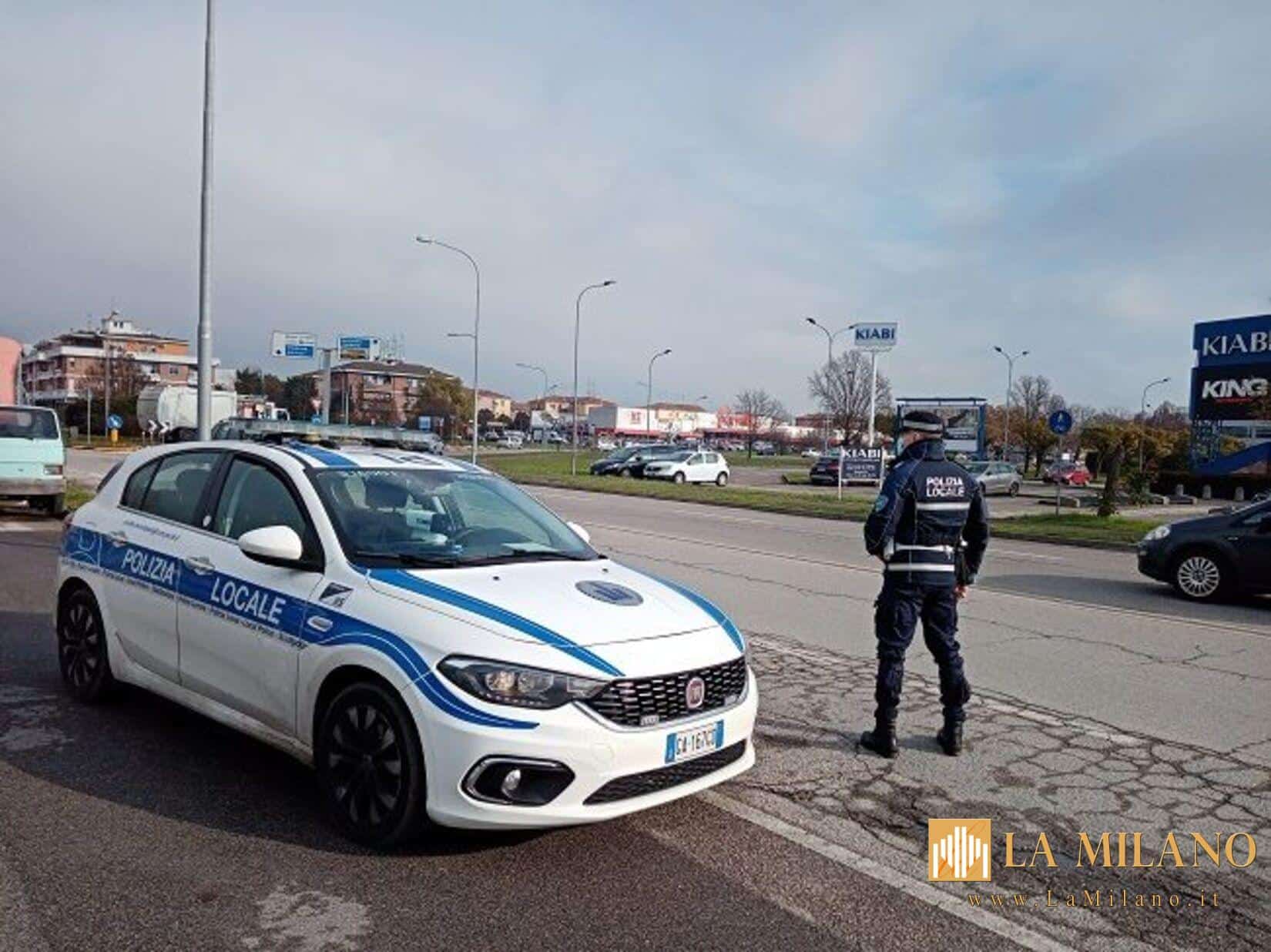 Verona, minorenni costruiscono taser e tirapugni con stampante 3D: Scoperto laboratorio abusivo