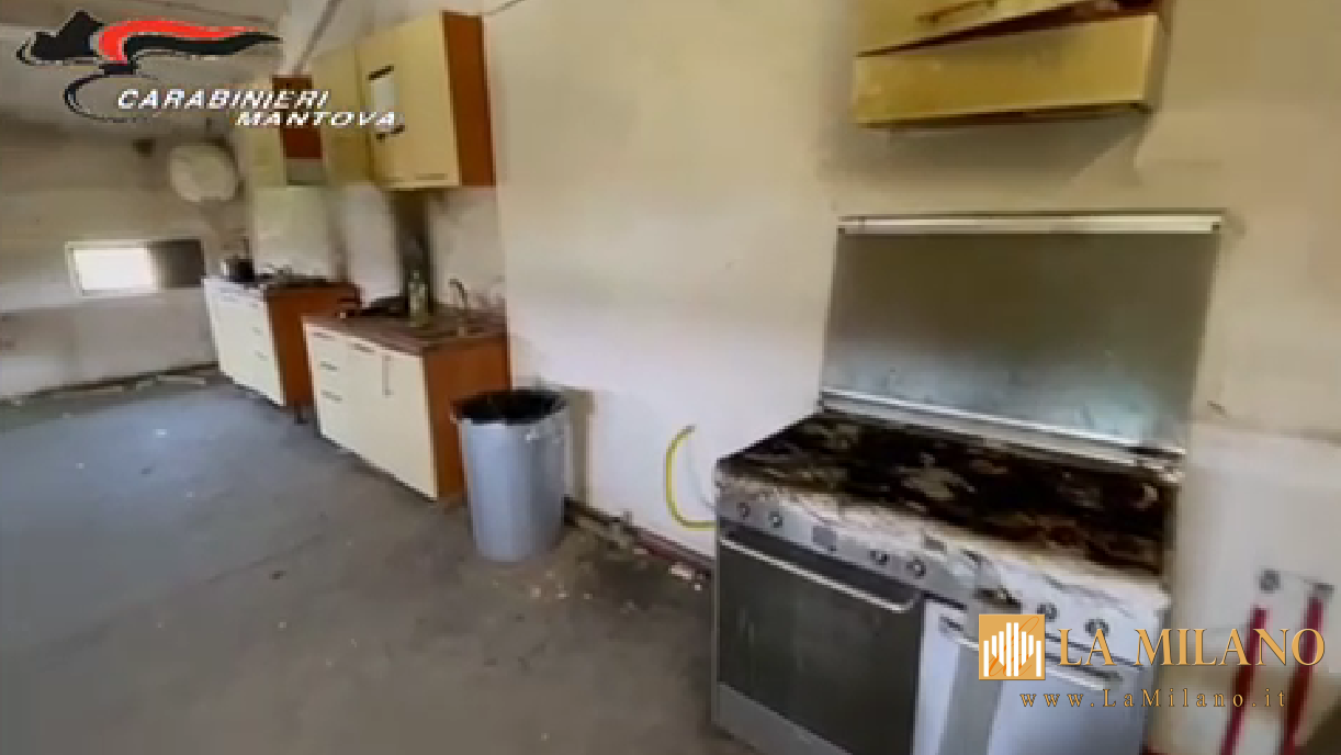 Caporalato e degrado: blitz dei Carabinieri nel mantovano. Sgomberato stabile con 60 lavoratori.