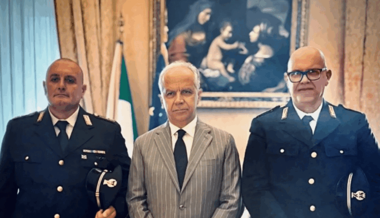 Piantedosi riceve i poliziotti eroi di Taranto: “Gesto che non sarà dimenticato”