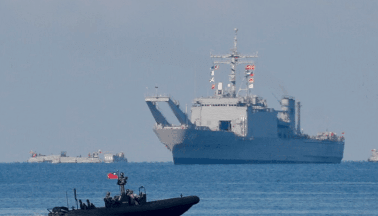 Taiwan sotto pressione: Pechino lancia massicce manovre aeree e navali