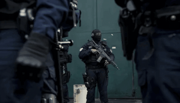 Allarme terrorismo in Francia: 17enne indagato per legami con l’Isis