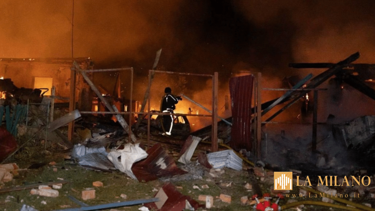 Russi lanciano droni su Sumy: tre morti, tra cui un bambino