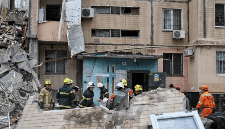 Raid di droni russi su Odessa provoca due vittime civili