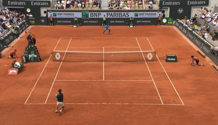 Roland Garros: Musetti non si ferma più, batte Tiafoe in quattro set e conquista le semifinali.