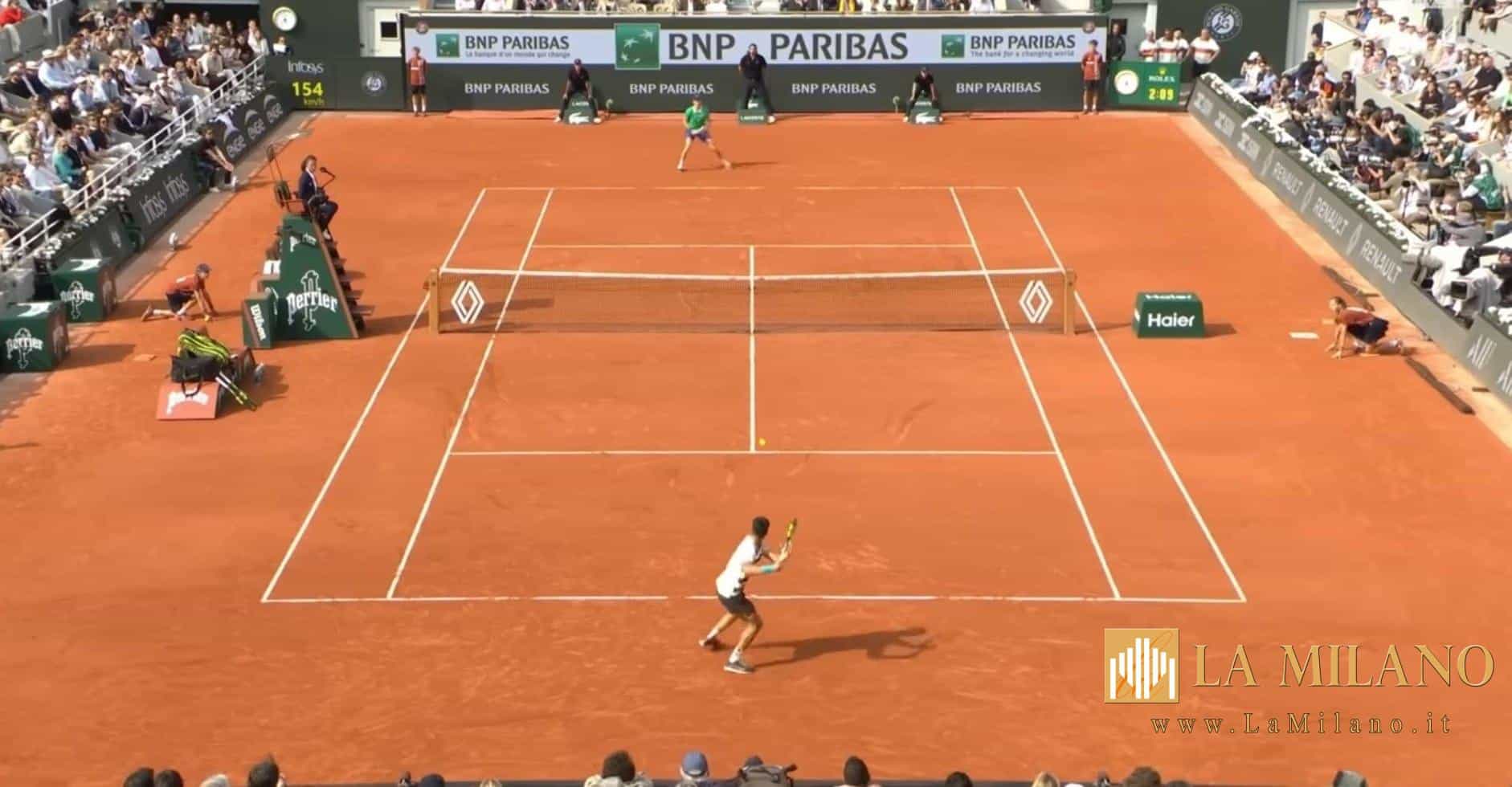 Roland Garros: Sinner e Alcaraz regalano una finale clamorosa. Lo spagnolo vince per il secondo anno consecutivo