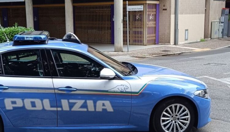 Udine, arrestato passeur: Trasportava 6 soggetti irregolari, 2 nascosti nel bagagliaio