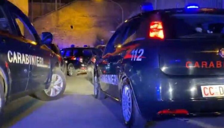Recanati, 48enne arrestato per violenza sessuale aggravata su minore