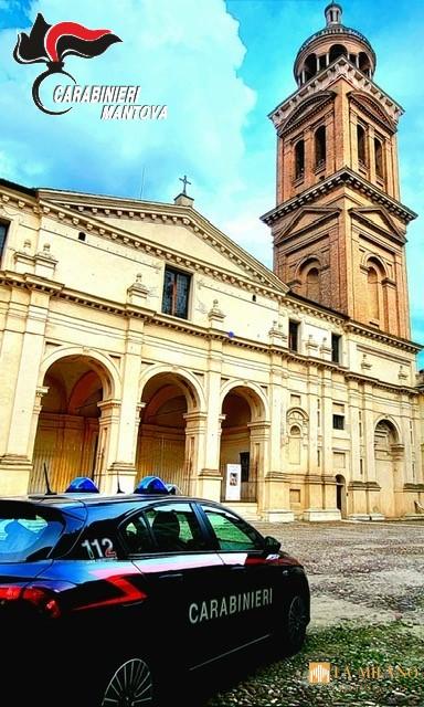 Mantova, dopo le cure al Pronto Soccorso colpisce infermieri a calci e pugni: condannato un 20enne