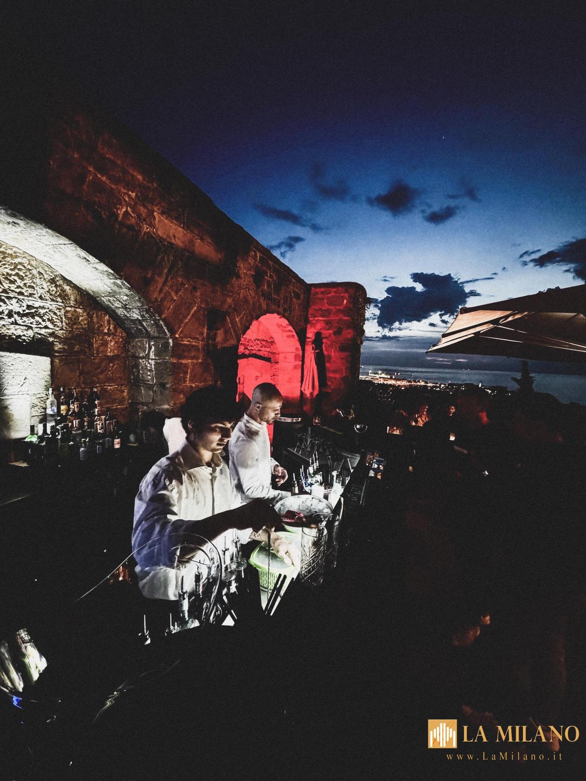 Tramonti, storia e musica: l’estate magica del Bar Bastione al Castello di San Giusto a Trieste